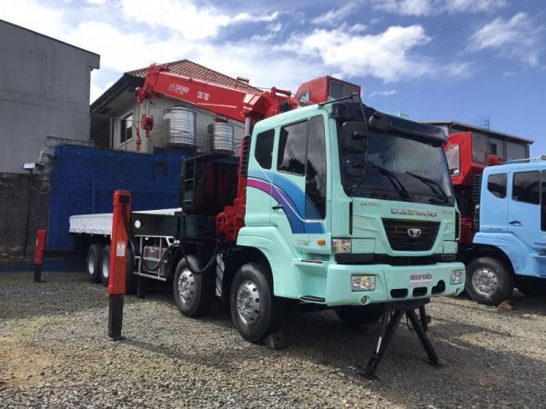 2020 Daewoo 19 Tons Boom Truck/ Cargo Crane Truck photo