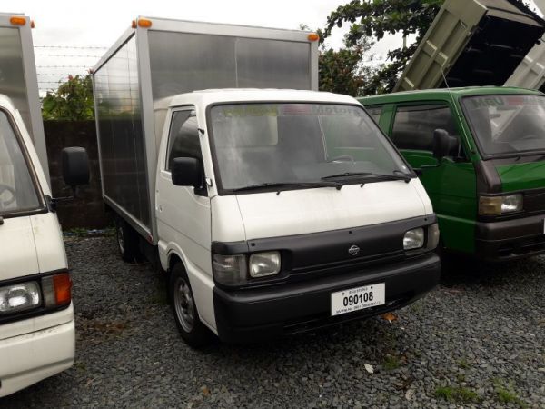 1998 Mazda Bongo Recon  Aluminium Closed Van 4x2 R2 Engine Single Rear Tire photo