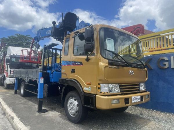 2022 Hyundai BOOM TRUCK photo