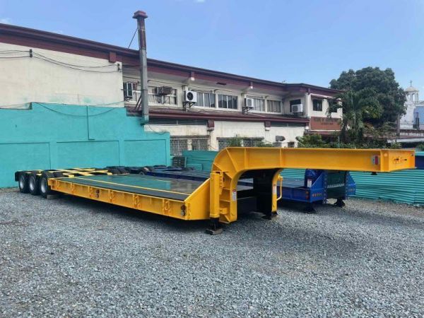 2023 NA LOW BED TRAILER photo