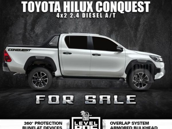 2025 Toyota Hilux Conquest 4x2 White Armored photo