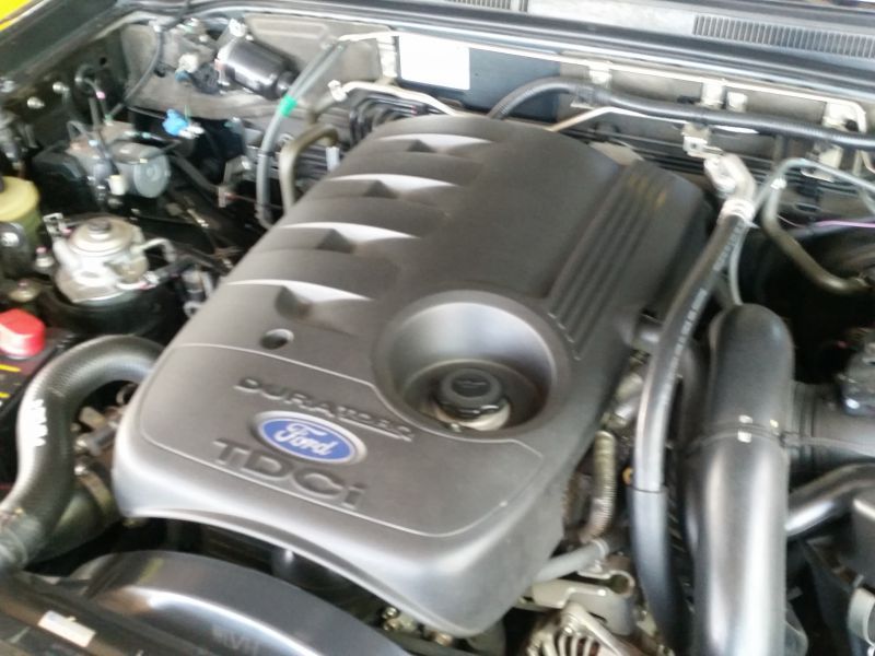 2014 Ford everest for sale 20 000 Km Manual transmission A2E auto