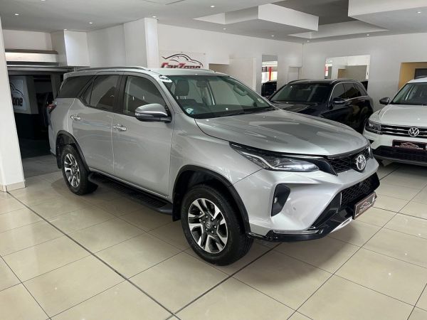 2024 Toyota Fortuner 2.4GD-6 Automatic 4x4 Facelift photo