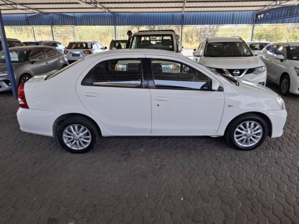 2019 Toyota ETIOS 1.5 SPRINT 4 DOOR photo