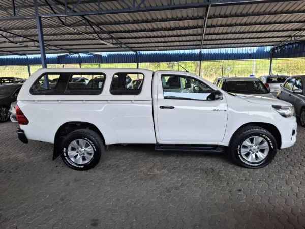 2019 Toyota HILUX 2.4 GD6 SRX 4X2 LWB S/CAB photo