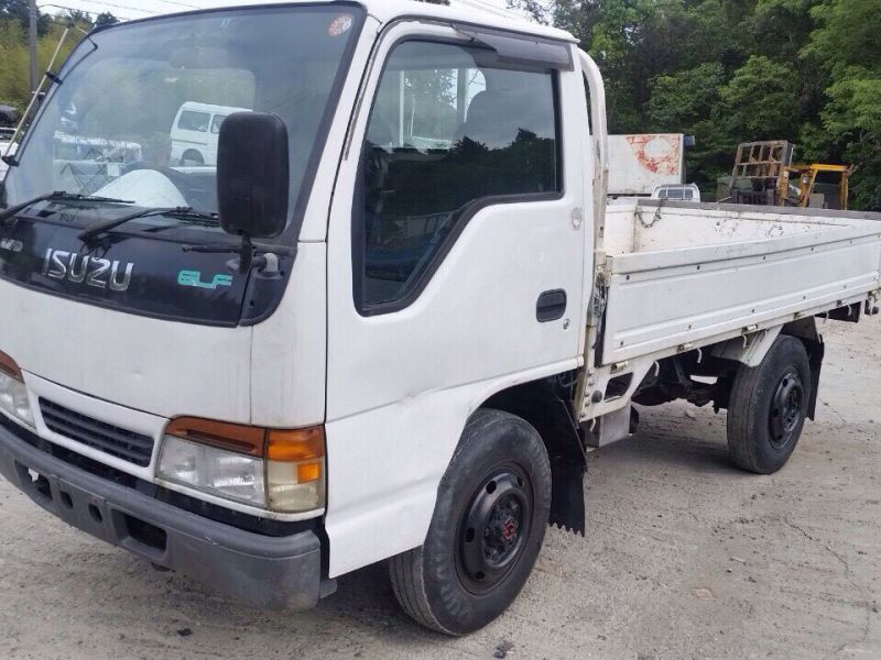 2018 Isuzu ELF Single Tire 4JG2 for sale 88 000 Km 4 Wheels Motors