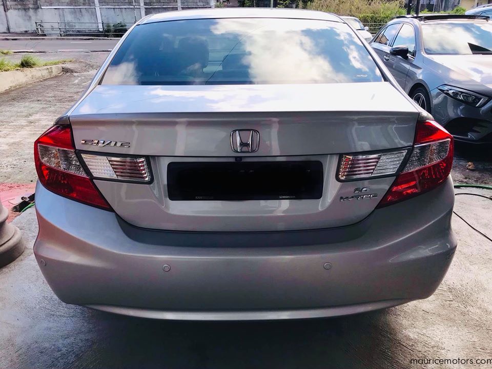 15 Honda Civic 1 6 I Vtec Steptronic For Sale 31 295 Km Automatic Steptronic Transmission Ags Quality Motors Ltd