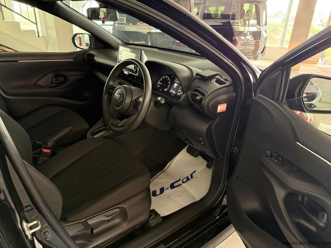 2022 Toyota Yaris X 990cc photo
