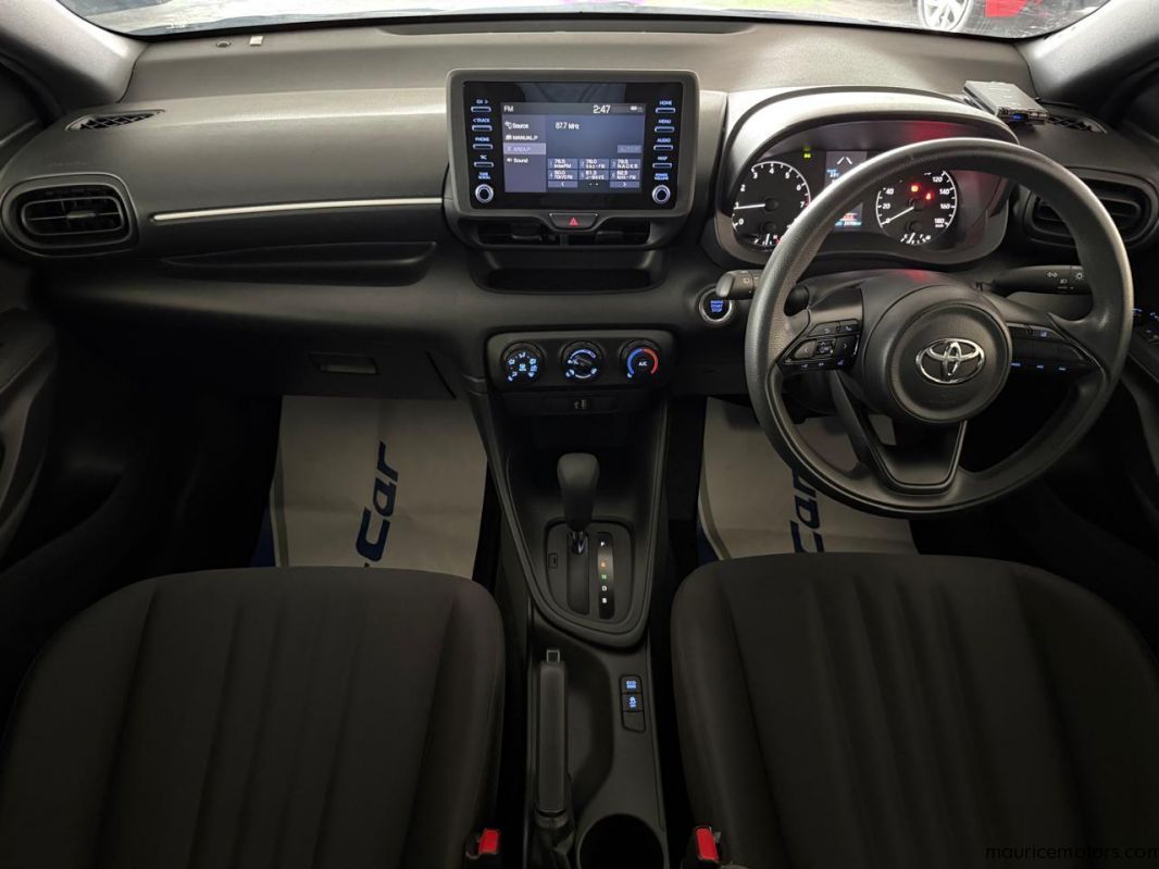 2022 Toyota Yaris X 990cc photo
