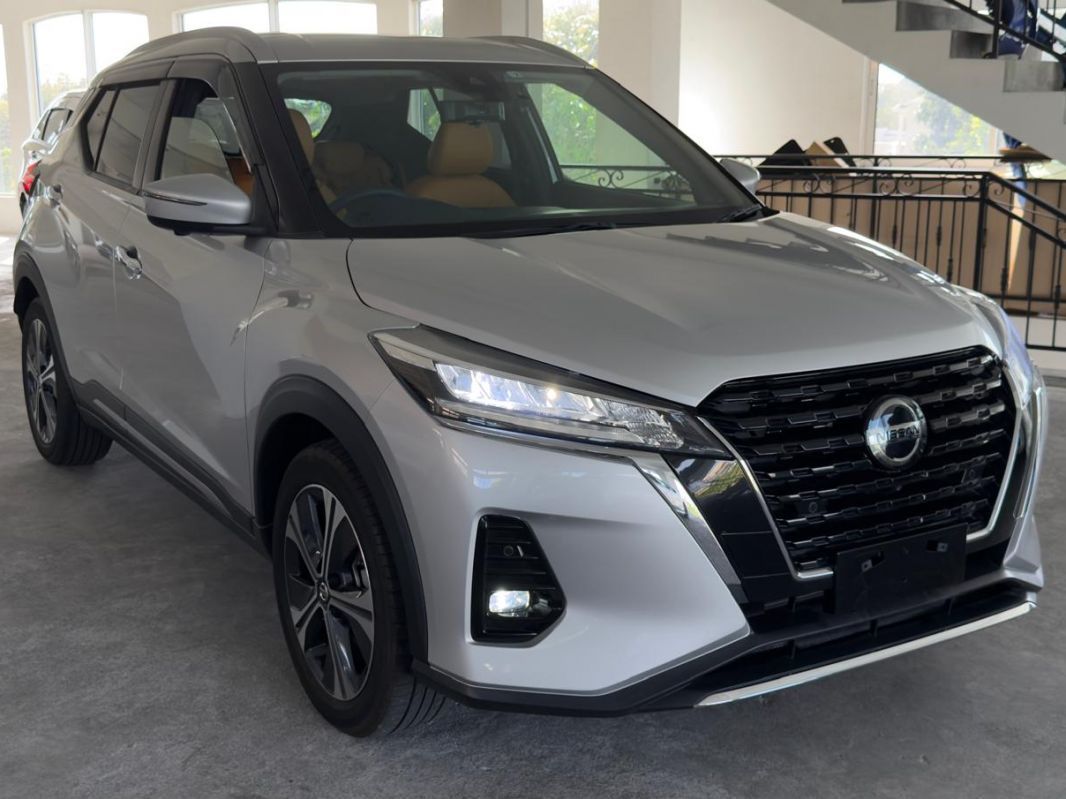 2022 Nissan Kick E-Power X 2 Tone Interior Edition photo