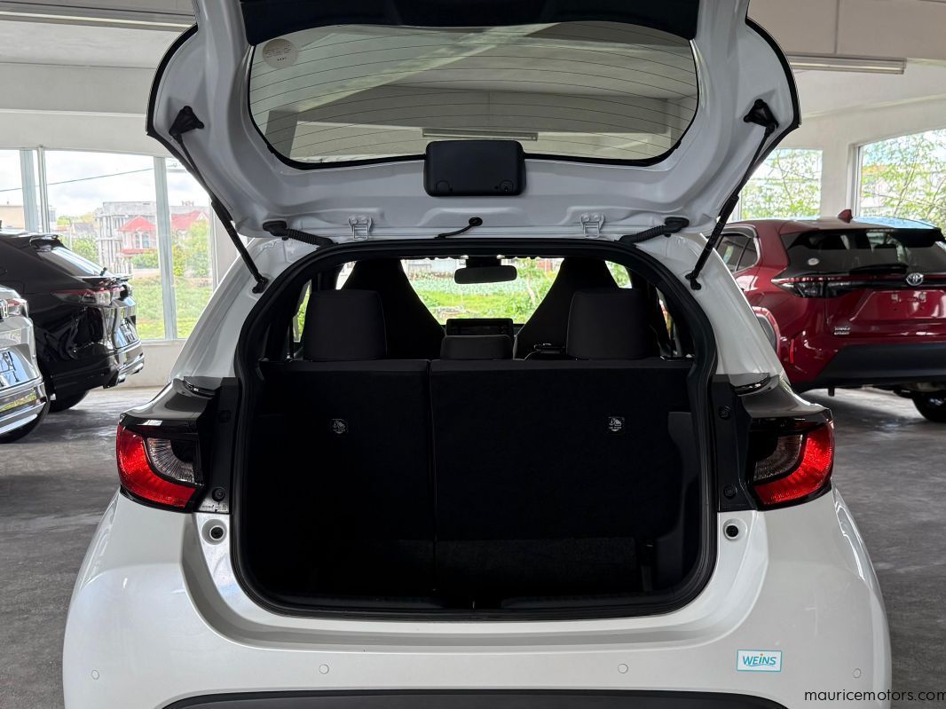 2022 Toyota Yaris X 990cc photo