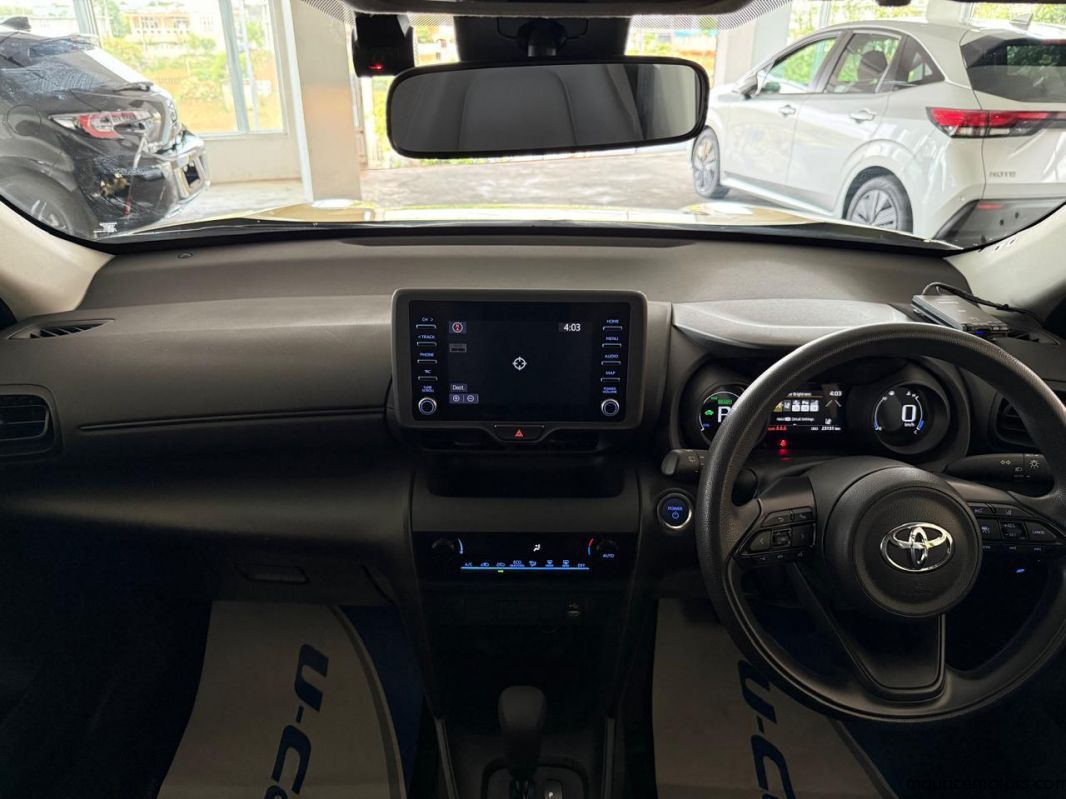 2022 Toyota Yaris Cross X Hybrid  photo