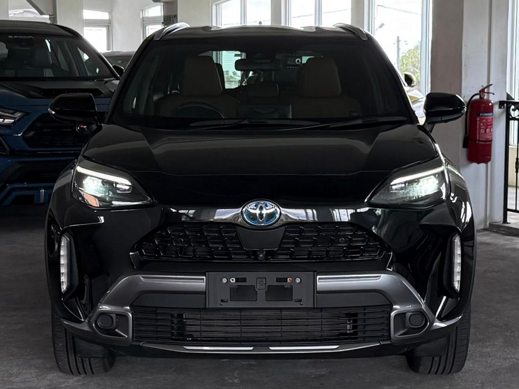 2023 Toyota Yaris Cross Z Adventure Hybrid photo