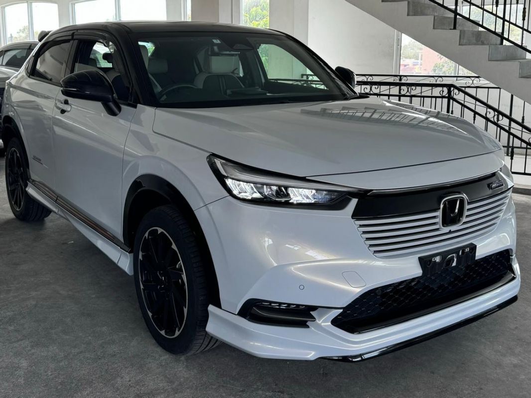 2021 Honda Vezel e:HEV Play Mugen for sale | 11 000 Km