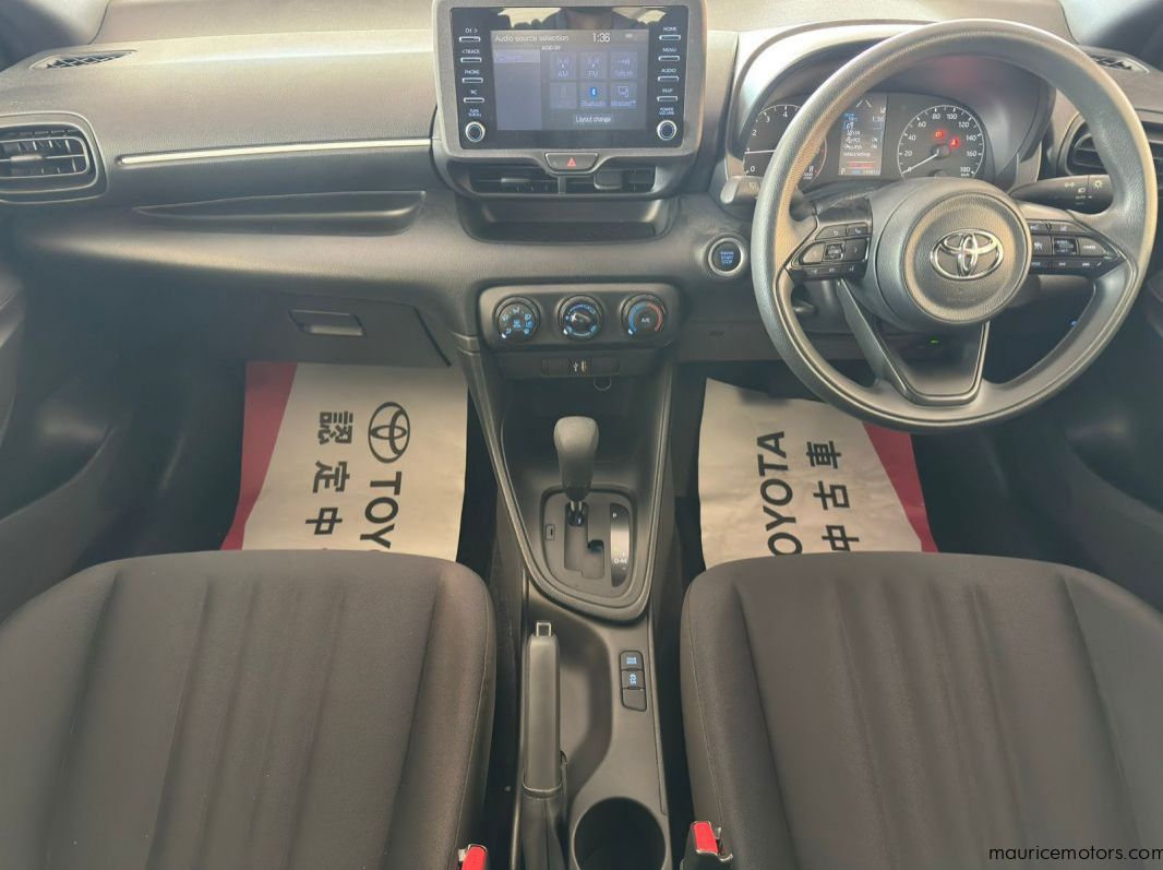 2022 Toyota Yaris X 1500cc pictures