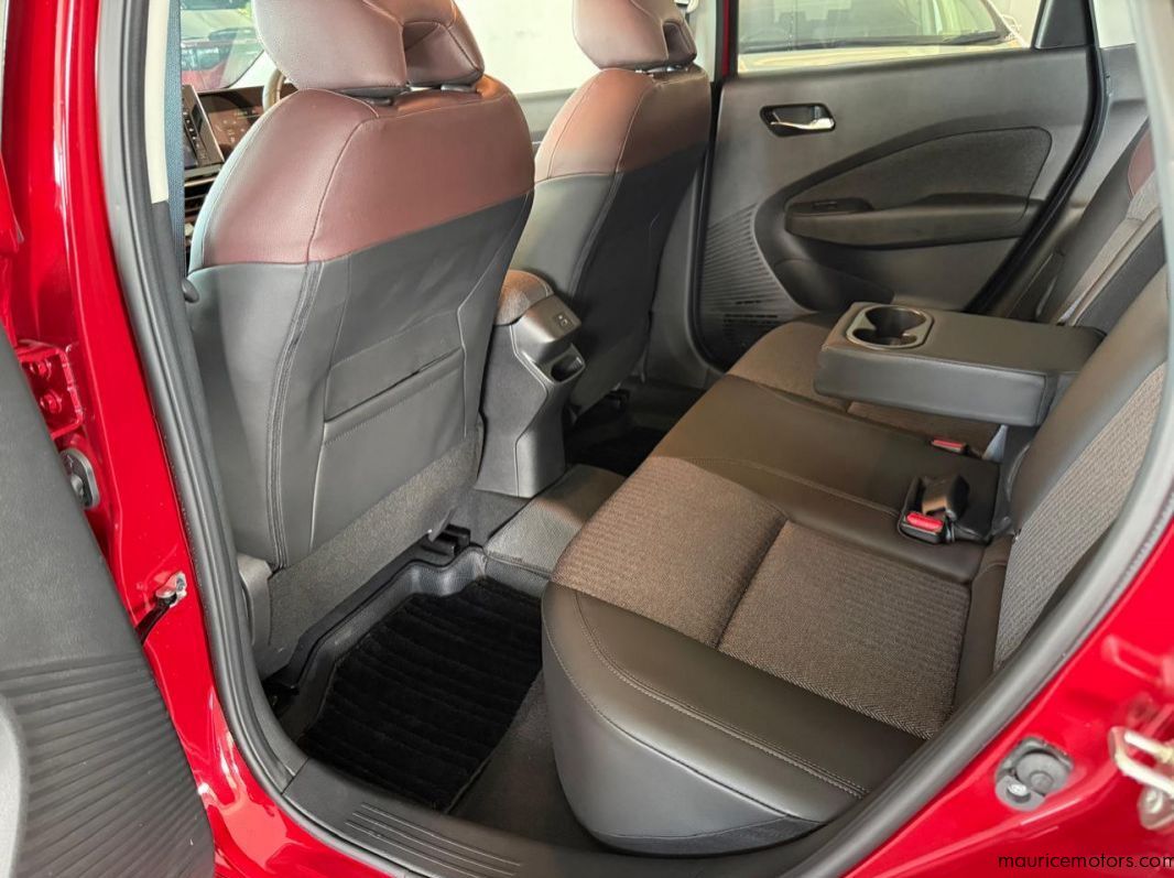 2022 Nissan Aura E-Power G  pictures