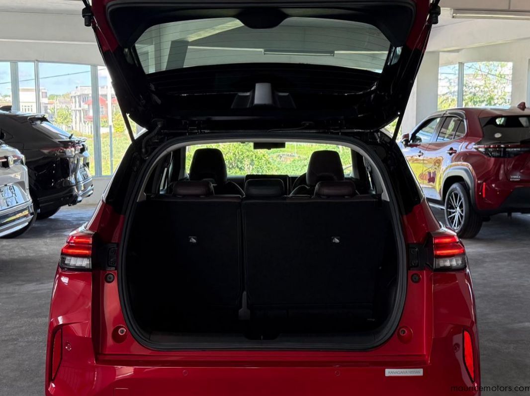 2022 Nissan Aura E-Power G  pictures