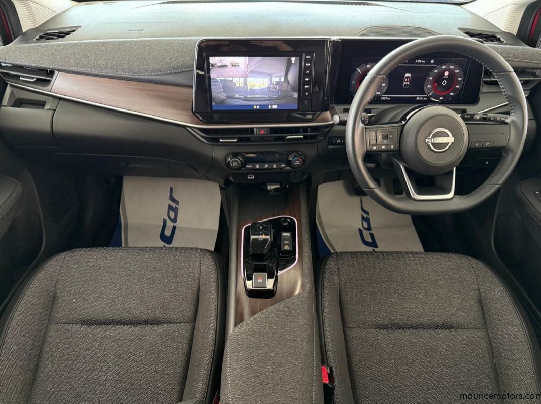 2022 Nissan Aura E-Power G  pictures