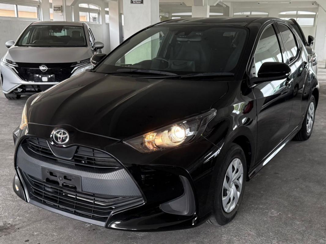 Used Toyota Yaris X 990cc  for sale in Vacoas, Mauritius