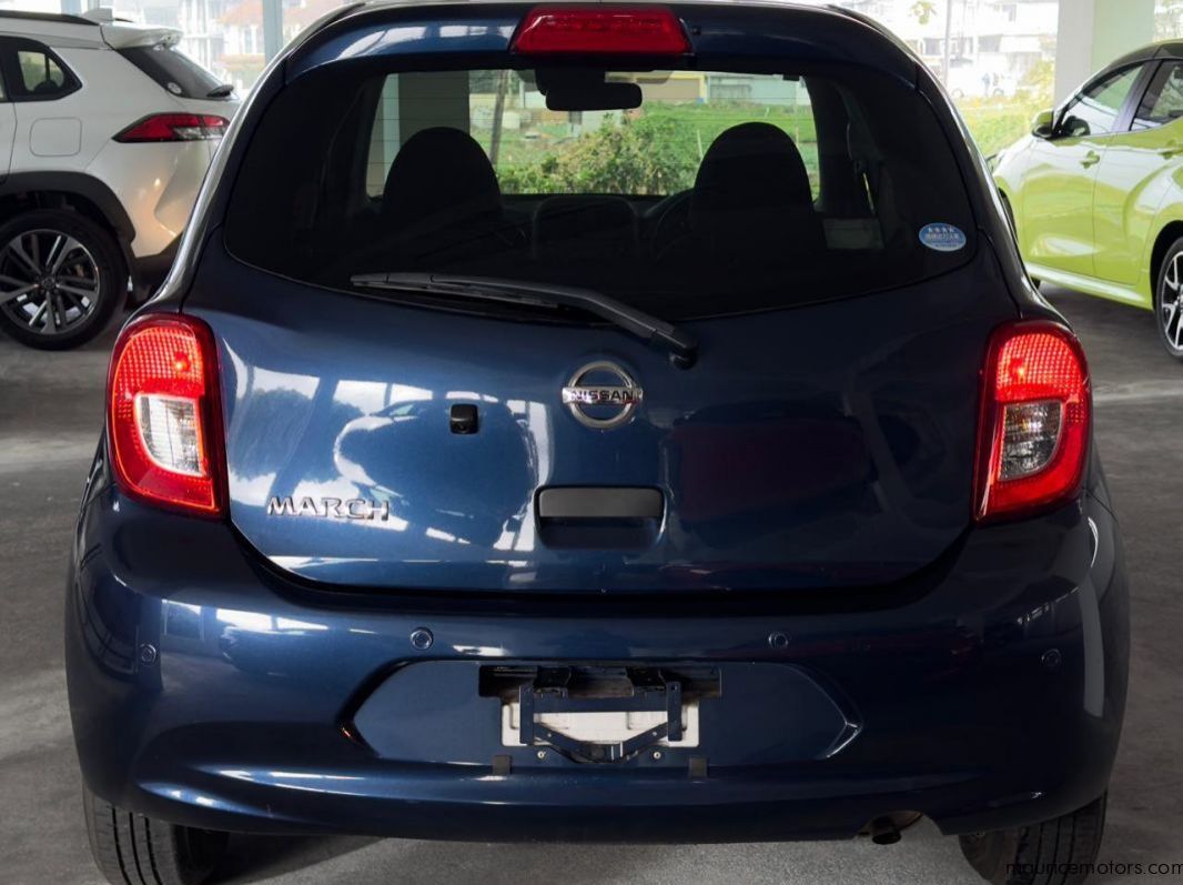 2022 Nissan March pictures