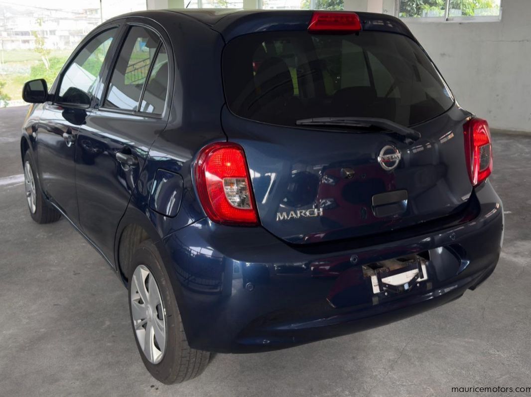 2022 Nissan March pictures