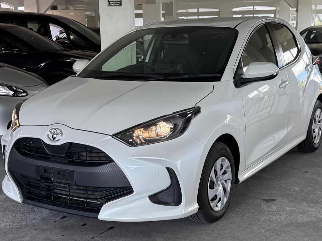 Used Toyota Yaris X 990cc  for sale in Vacoas, Mauritius