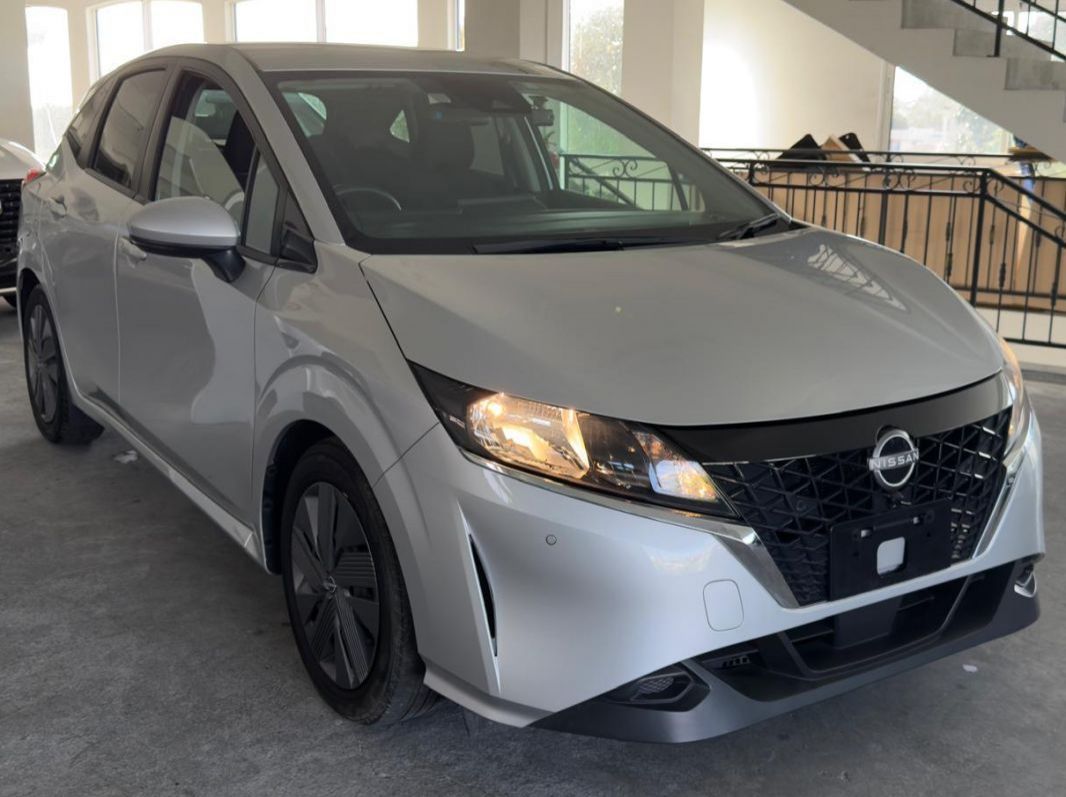 2023 Nissan Note E-Power X pictures