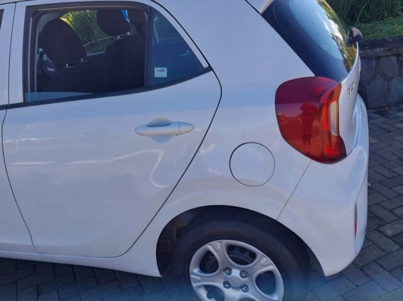 2019 Kia Picanto pictures