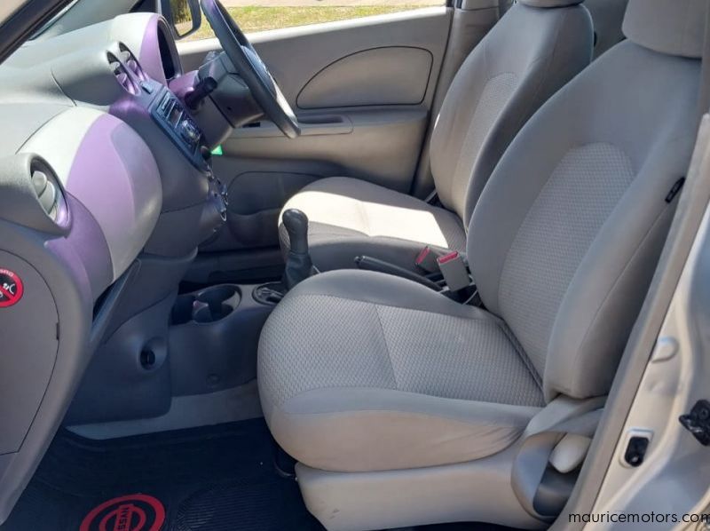 2011 Nissan Micra pictures