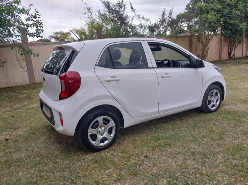 2018 Kia Picanto pictures