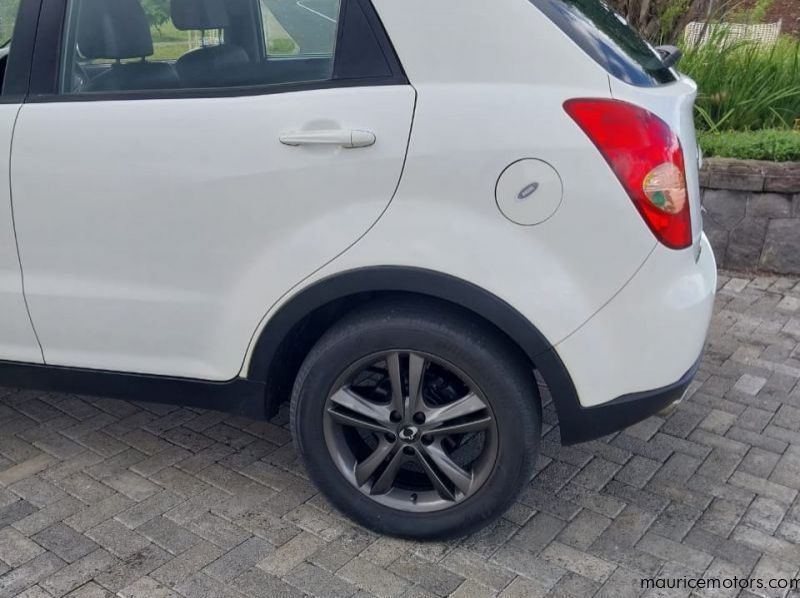 2016 Ssangyong Korando pictures