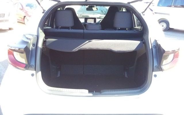 2023 Toyota Yaris X photo