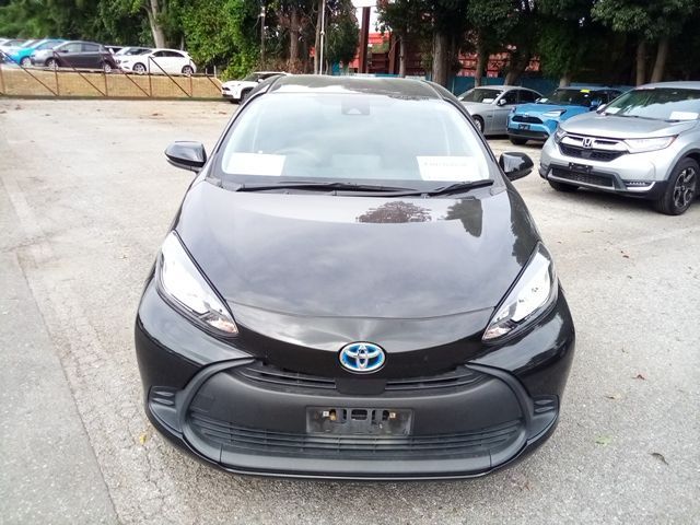 2022 Toyota Aqua X photo