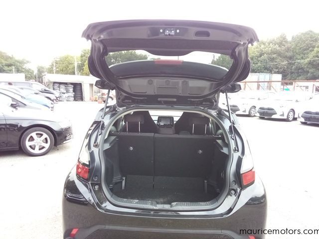 2022 Toyota Aqua X photo