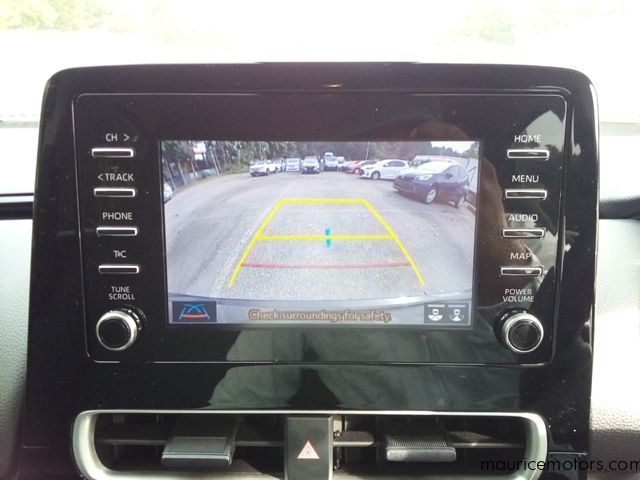 2022 Toyota Aqua X photo