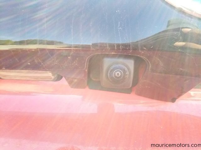 2022 Toyota YARIS HYBRID G photo