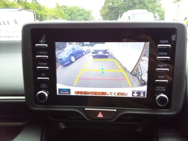 2022 Toyota Yaris HYBRID X photo