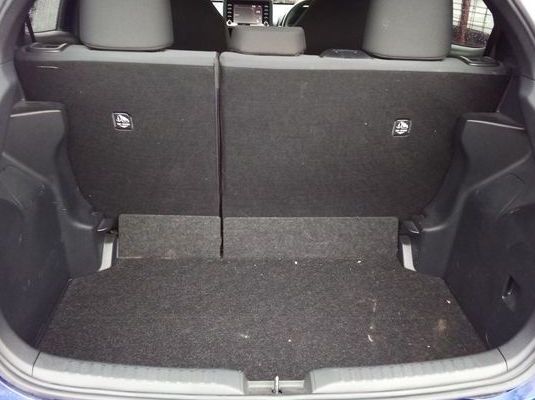 2023 Toyota Yaris  X pictures