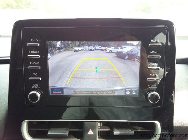 2022 Toyota Aqua X pictures