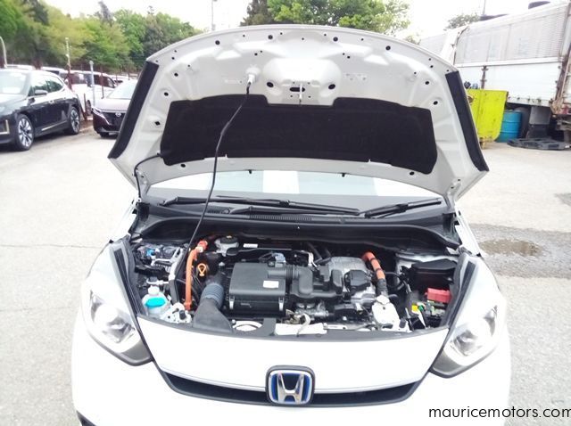 2023 Honda fit e:HEV HOME pictures