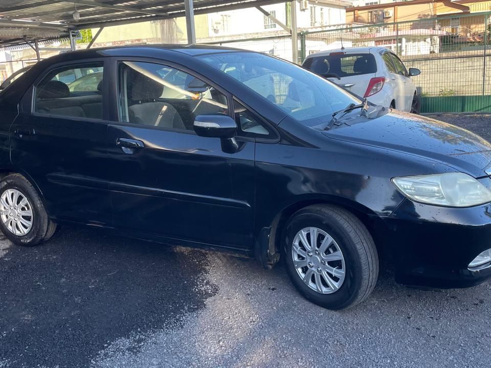 2009 Honda city photo