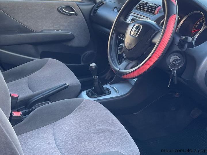 2009 Honda city photo