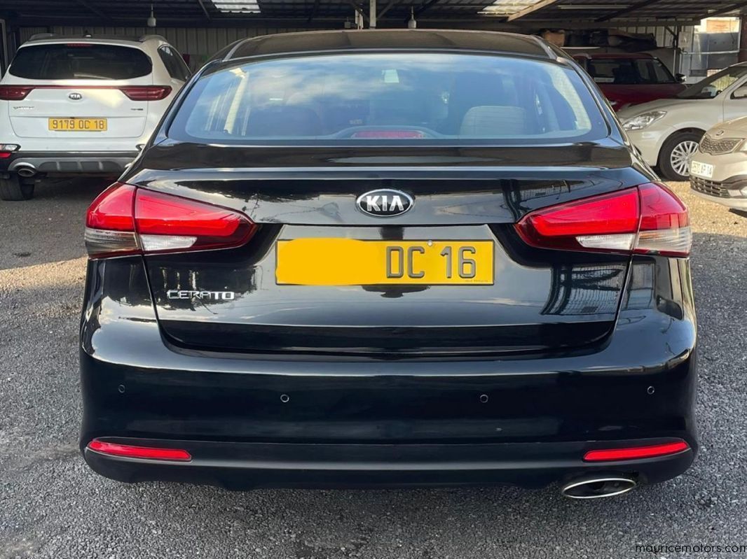 2016 Kia Cerato photo