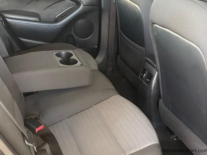 2016 Kia Cerato photo