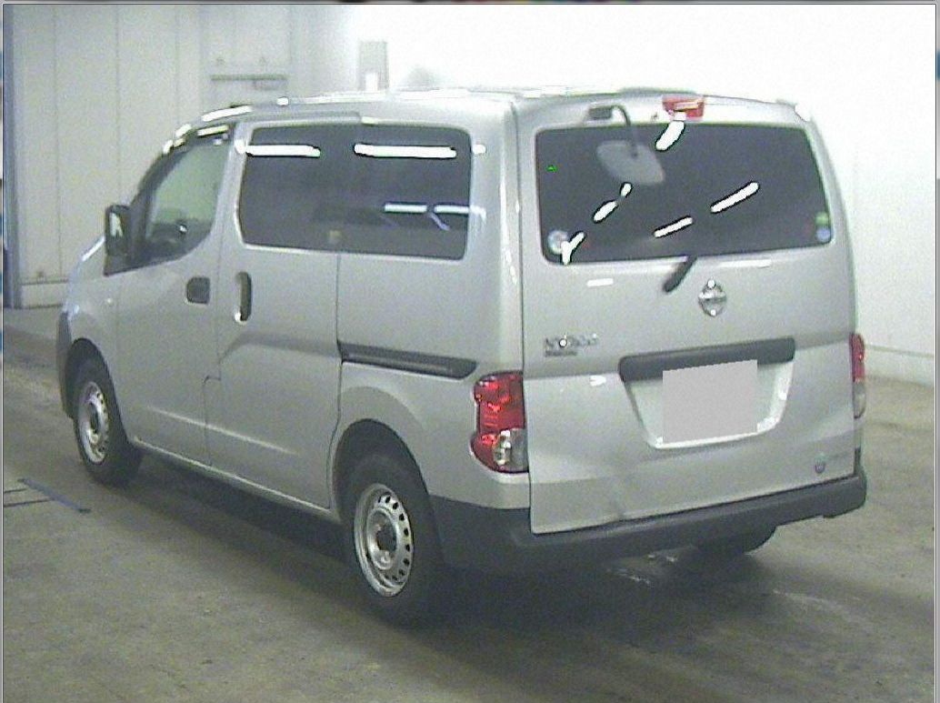 2014 Nissan NV 200 pictures