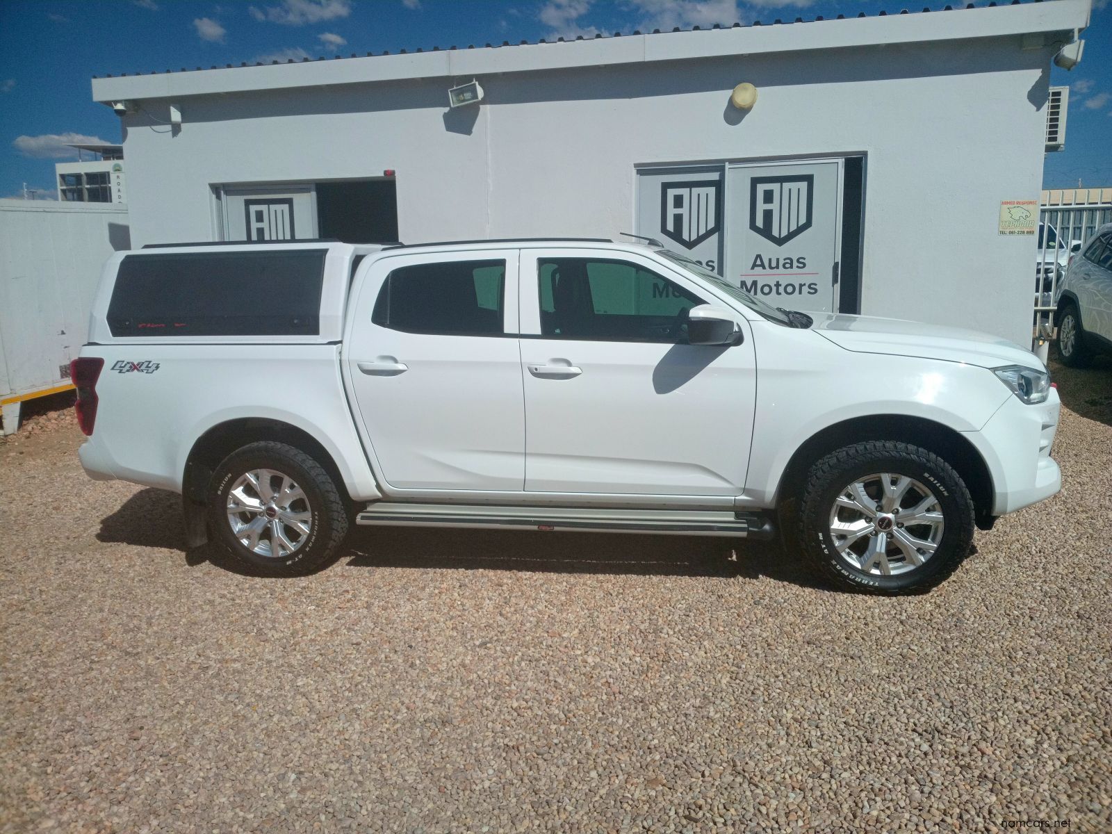2023 Isuzu D-MAX 1.9 LS 4x4 D/CAB AUTO photo