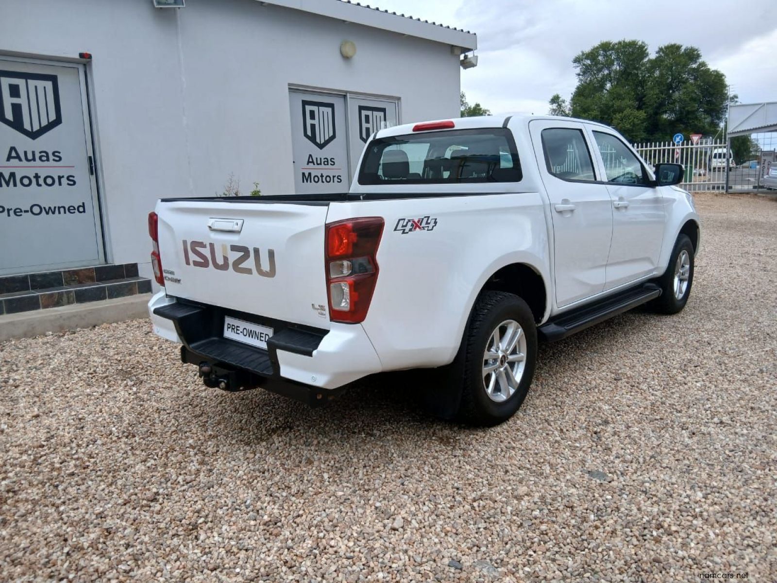 2022 Isuzu D-MAX 1.9 LS D/CAB 4x4 AUTO photo
