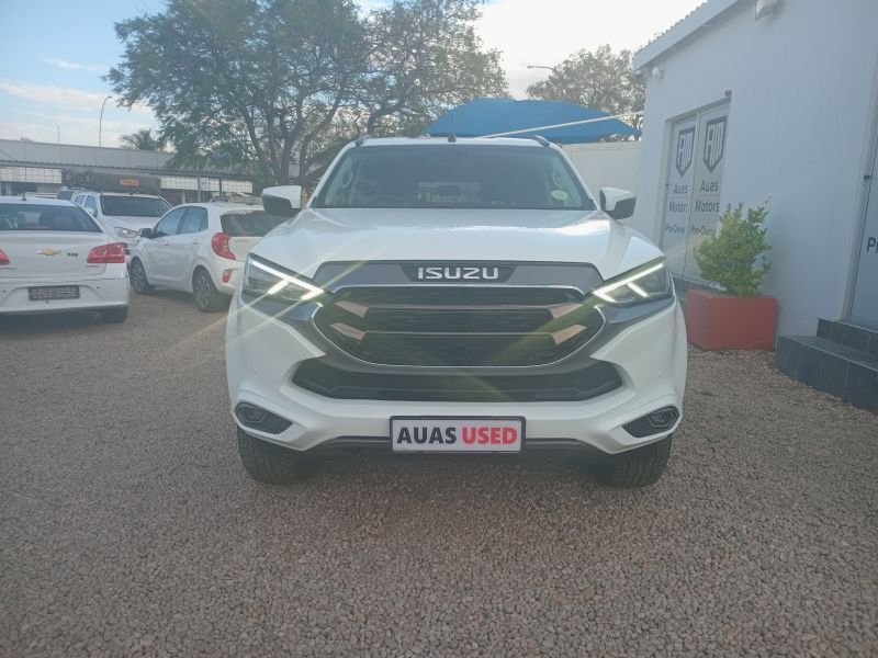 2023 Isuzu MU-X 3.0 LS 4x4 AUTO photo