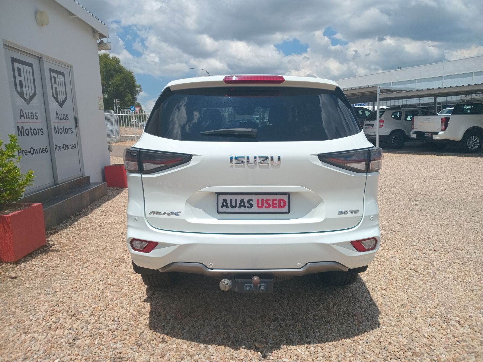 2022 Isuzu MU-X 3.0 Onyx 4x4 AT photo