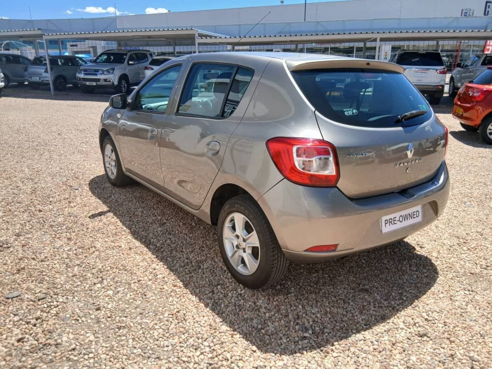 2014 Renault Sandero 900T Dynamic photo